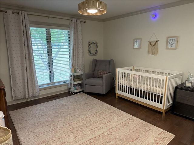 1000 Main Street, Higginsville, MO 64037