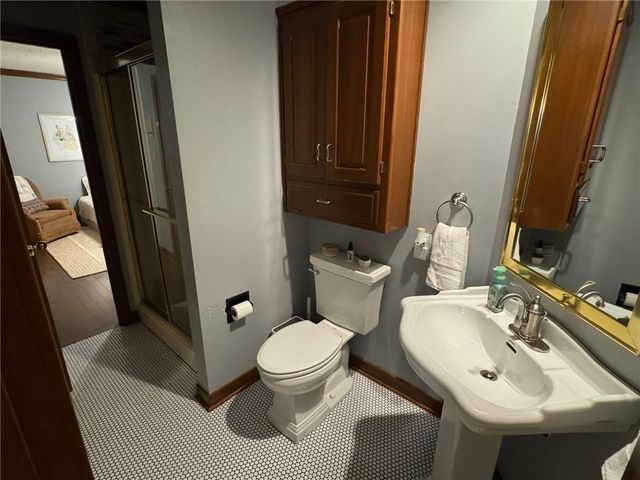 1000 Main Street, Higginsville, MO 64037