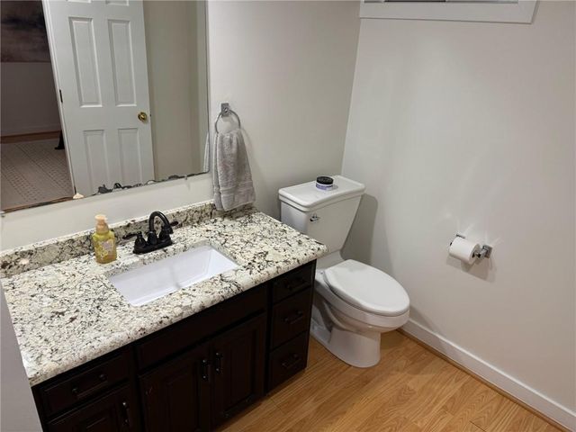 1000 Main Street, Higginsville, MO 64037