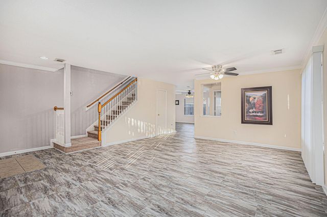 7902 Swan Lane, Baytown, TX 77523