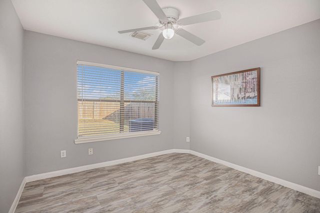 7902 Swan Lane, Baytown, TX 77523