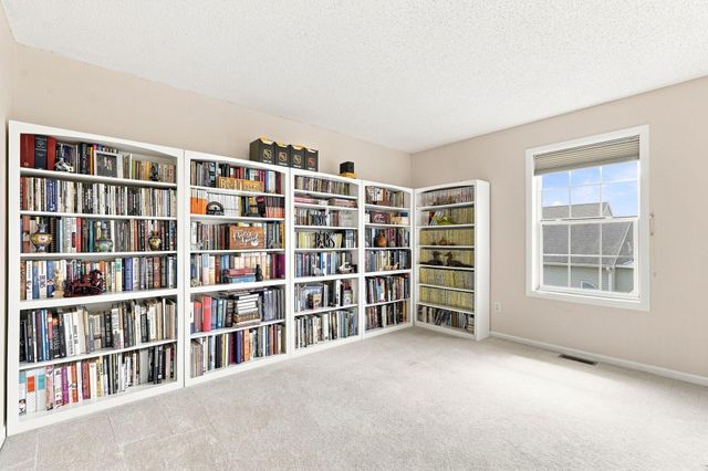 1353 White Oak Drive, Chaska, MN 55318