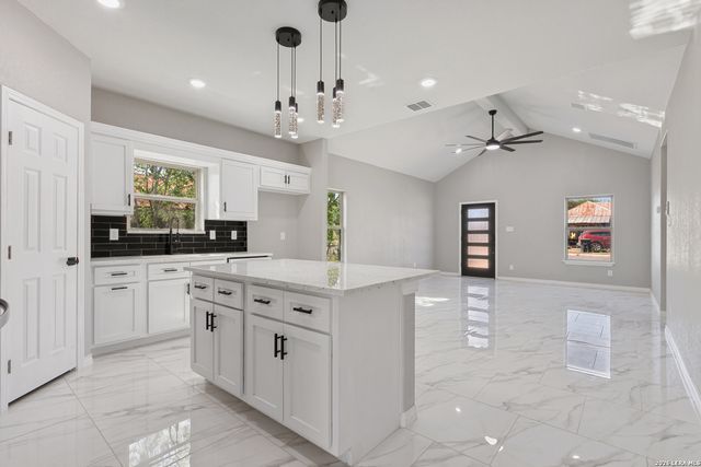 237 Avenue D, Poteet, TX 78065