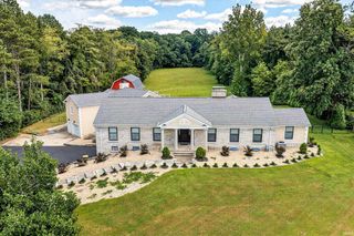 2424 N Dunn Street, Bloomington, IN 47408