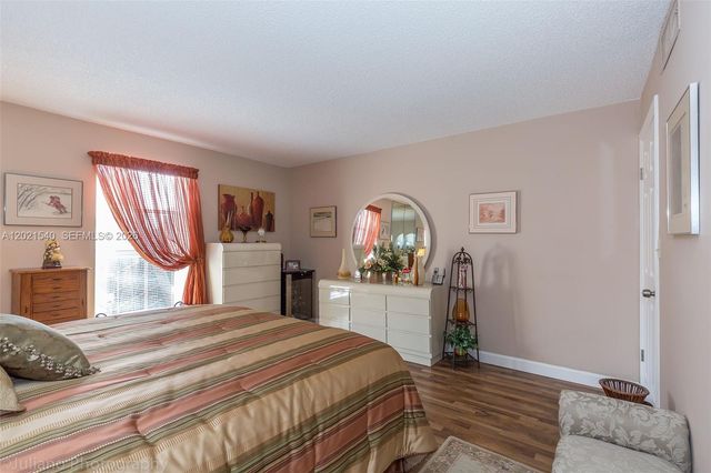 201 178th Dr 438, Sunny Isles Beach, FL 33160