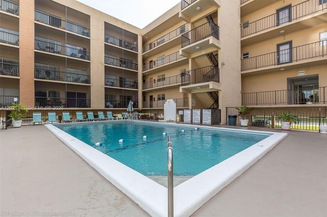 201 178th Dr 438, Sunny Isles Beach, FL 33160