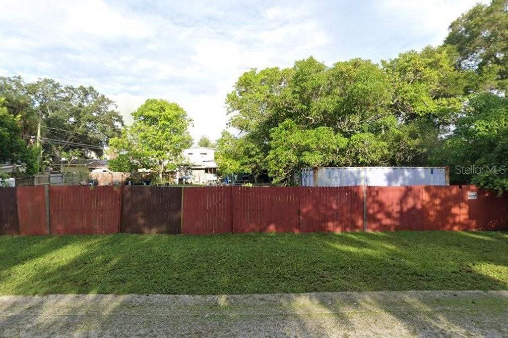 00 N 3RD STREET N, St Petersburg, FL 33702