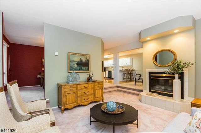 61 Mill Pond Rd 61, Woodland Park, NJ 07424