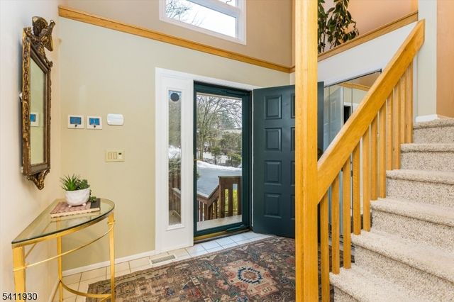 61 Mill Pond Rd 61, Woodland Park, NJ 07424