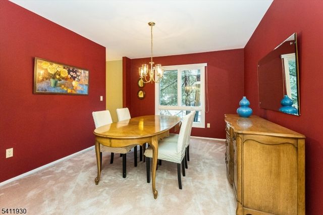 61 Mill Pond Rd 61, Woodland Park, NJ 07424