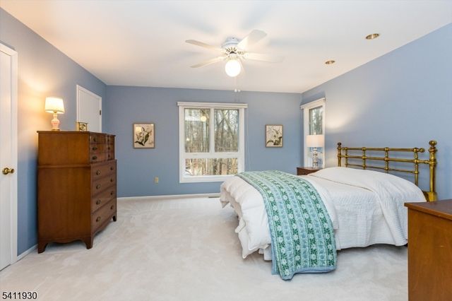 61 Mill Pond Rd 61, Woodland Park, NJ 07424