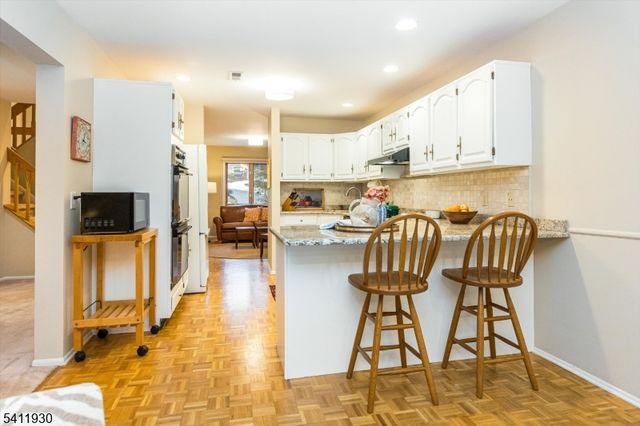 61 Mill Pond Rd 61, Woodland Park, NJ 07424