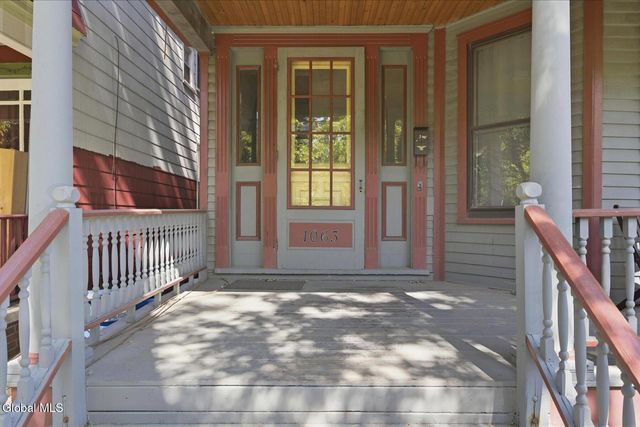 1063 University Place, Schenectady, NY 12308