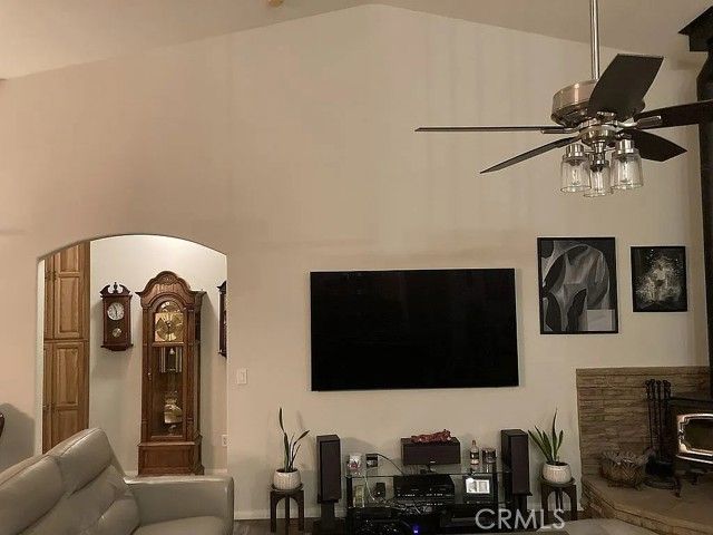 6581 Bartlett, Phelan, CA 92371