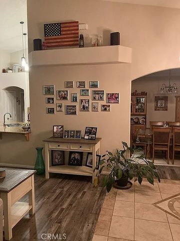 6581 Bartlett, Phelan, CA 92371