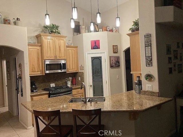 6581 Bartlett, Phelan, CA 92371