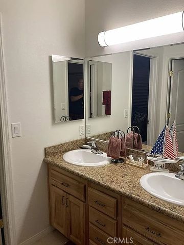 6581 Bartlett, Phelan, CA 92371