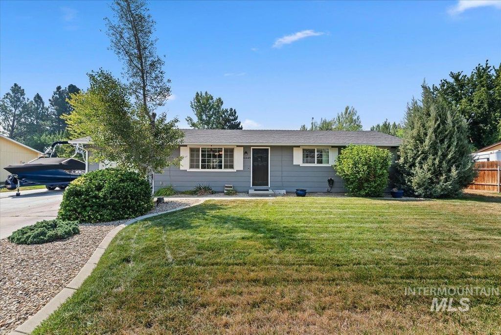 10445 W Littlewood St, Boise, ID 83709 photo 5