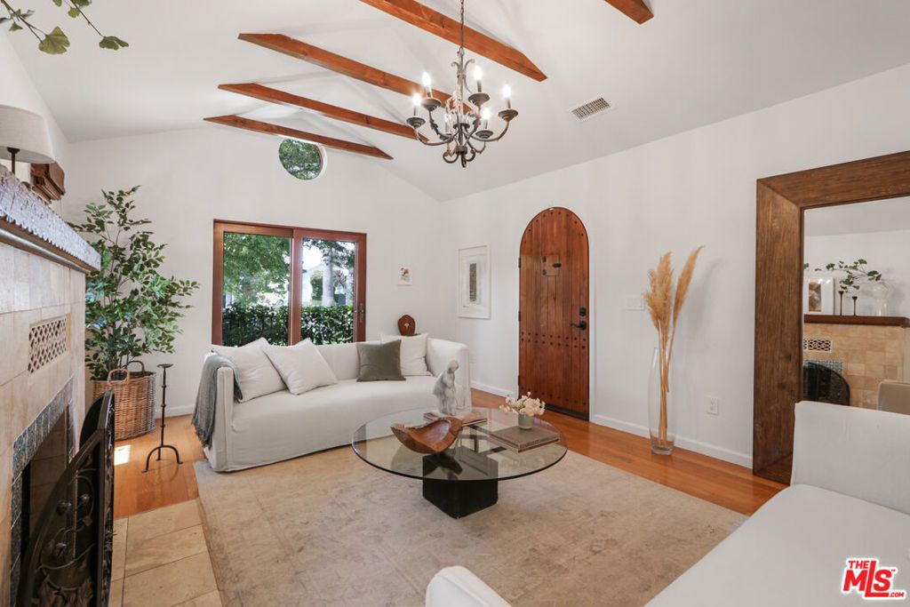 2130 Manning Avenue, Los Angeles, CA 90025 — photo 5