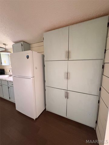 370 County Road 67 Road, Selma, AL 36701