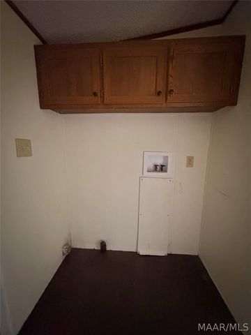 370 County Road 67 Road, Selma, AL 36701