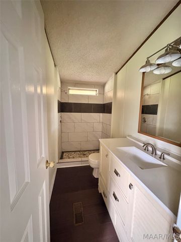 370 County Road 67 Road, Selma, AL 36701