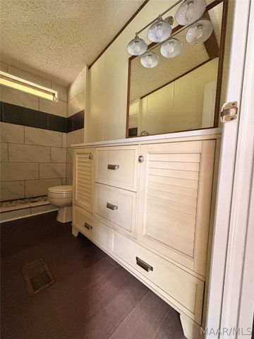 370 County Road 67 Road, Selma, AL 36701