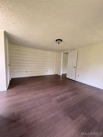 370 County Road 67 Road, Selma, AL 36701