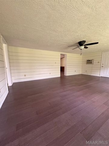 370 County Road 67 Road, Selma, AL 36701