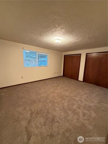 1418 Mamook Court NE, Olympia, WA 98516