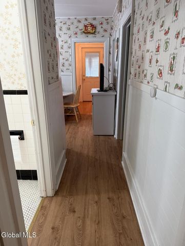 58 Lincoln Avenue, Amsterdam, NY 12010