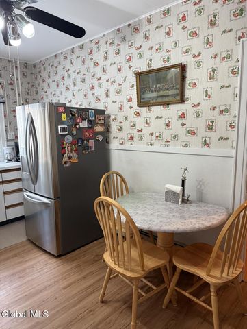 58 Lincoln Avenue, Amsterdam, NY 12010