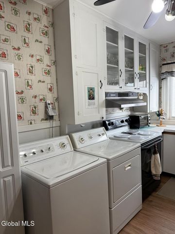 58 Lincoln Avenue, Amsterdam, NY 12010