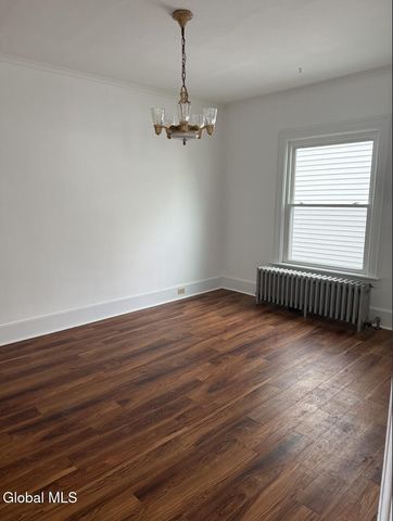 58 Lincoln Avenue, Amsterdam, NY 12010