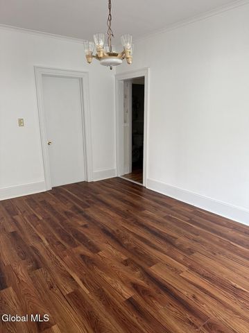 58 Lincoln Avenue, Amsterdam, NY 12010