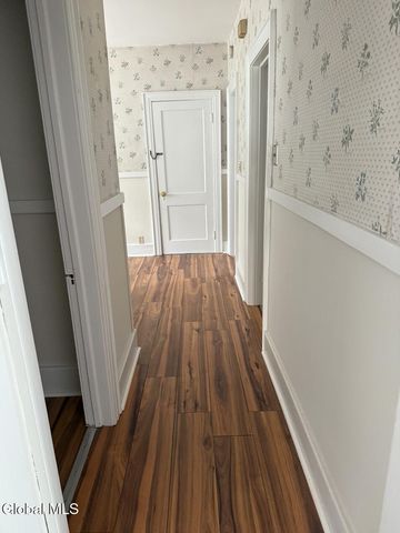 58 Lincoln Avenue, Amsterdam, NY 12010