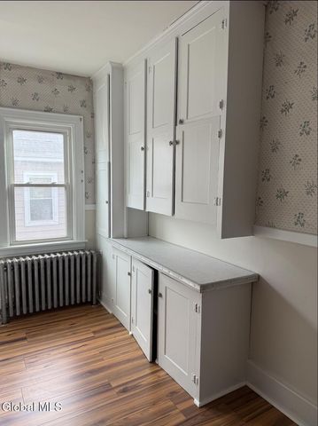 58 Lincoln Avenue, Amsterdam, NY 12010