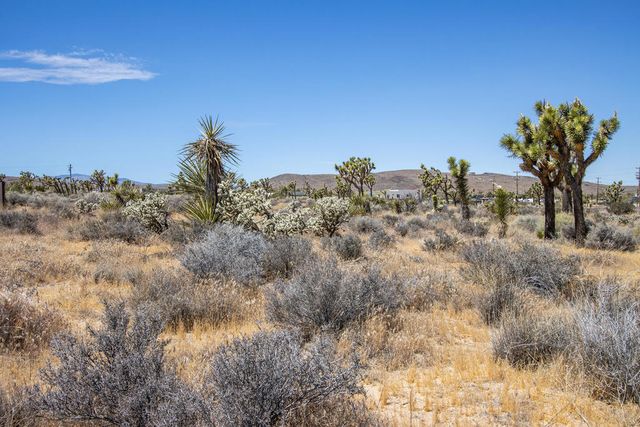 5020 Old Woman Springs Road, Yucca Valley, CA 92284