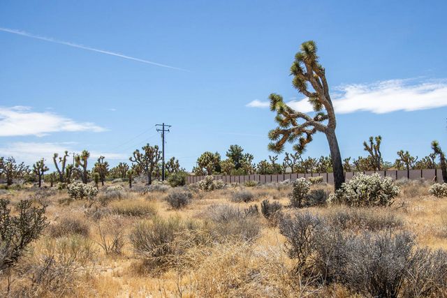 5020 Old Woman Springs Road, Yucca Valley, CA 92284