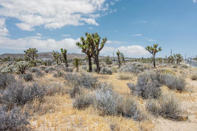 5020 Old Woman Springs Road, Yucca Valley, CA 92284