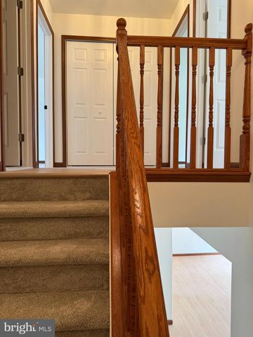 20 QUEEN ANNE CT, Marlton, NJ 08053