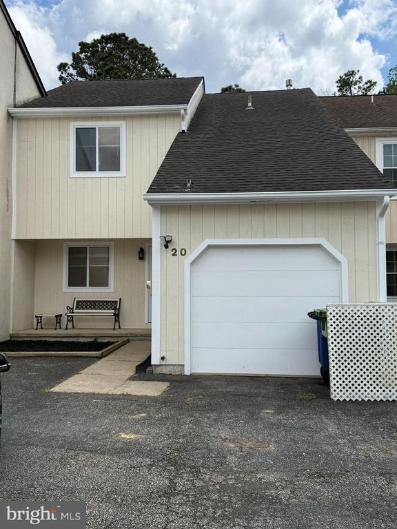 20 QUEEN ANNE CT, Marlton, NJ 08053