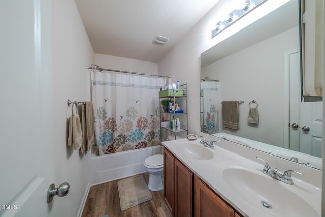 1166 Brooksridge Way, Whitsett, NC 27377