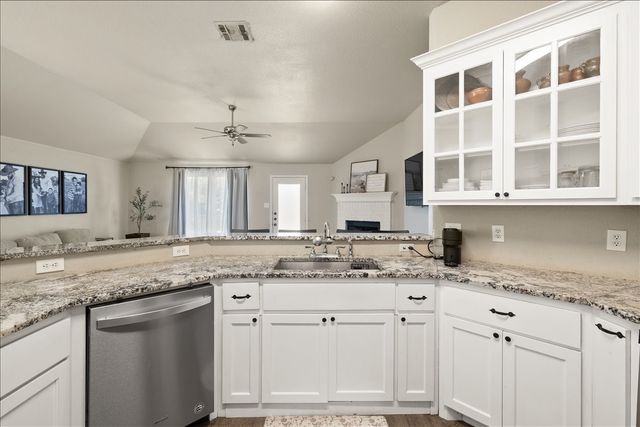 1410 Teal Way, Midlothian, TX 76065