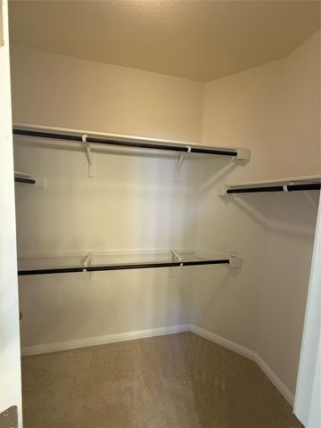 907 Sleepy Dell LN, Austin, TX 78748