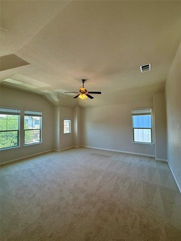 907 Sleepy Dell LN, Austin, TX 78748