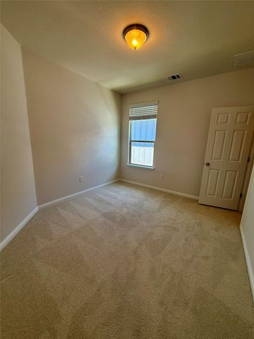 907 Sleepy Dell LN, Austin, TX 78748