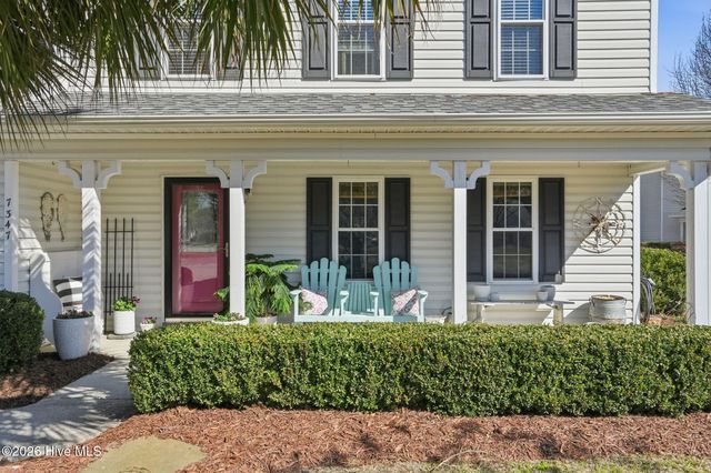 7347 Bright Leaf Road, Wilmington, NC 28411