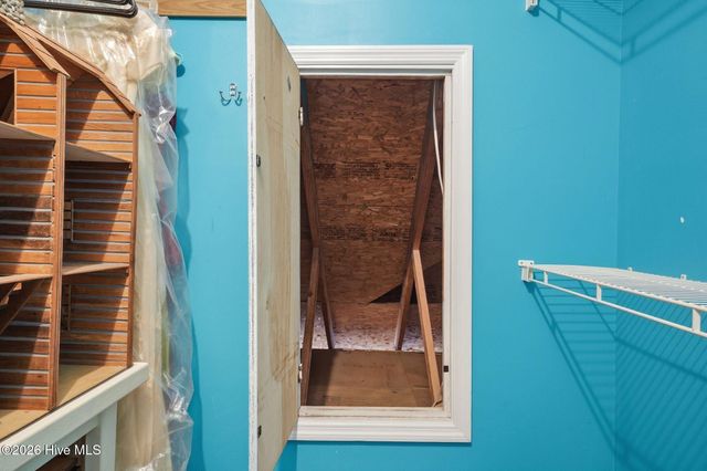 7347 Bright Leaf Road, Wilmington, NC 28411