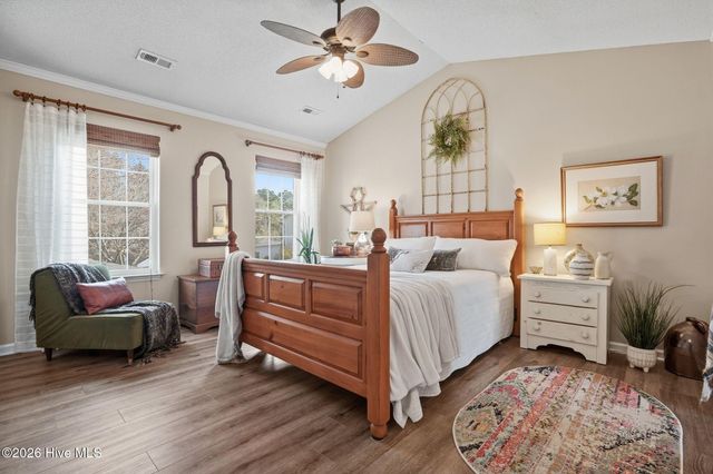 7347 Bright Leaf Road, Wilmington, NC 28411